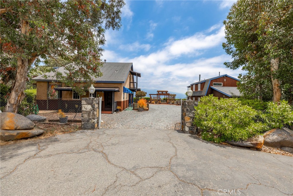 $3,600/month 335 Rainbow Crest Fallbrook CA, 9202864067973150849121