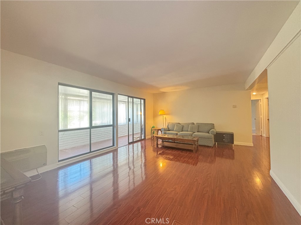 2070 Via Mariposa E, Laguna Woods CA, 9263763656638249985120