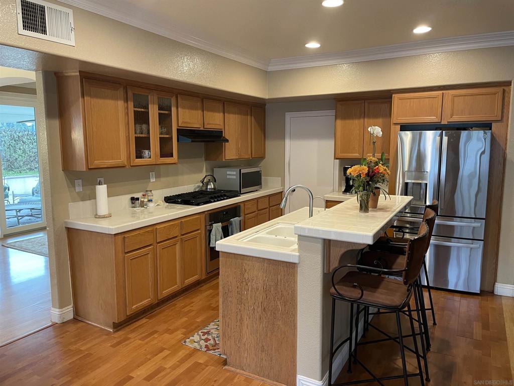 1109 Bells Drive Oceanside CA, 9205764130928336899121