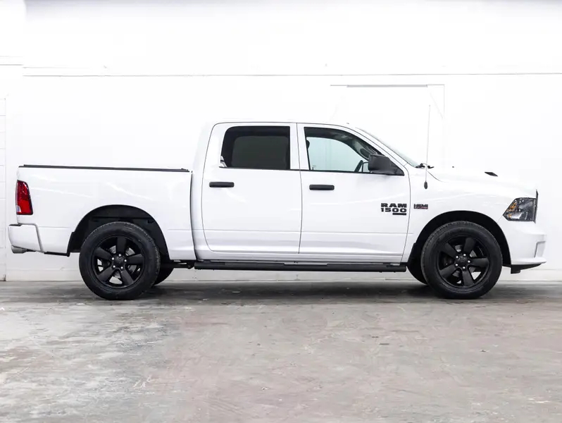 2019 Ram 1500 Classic64534837117442121