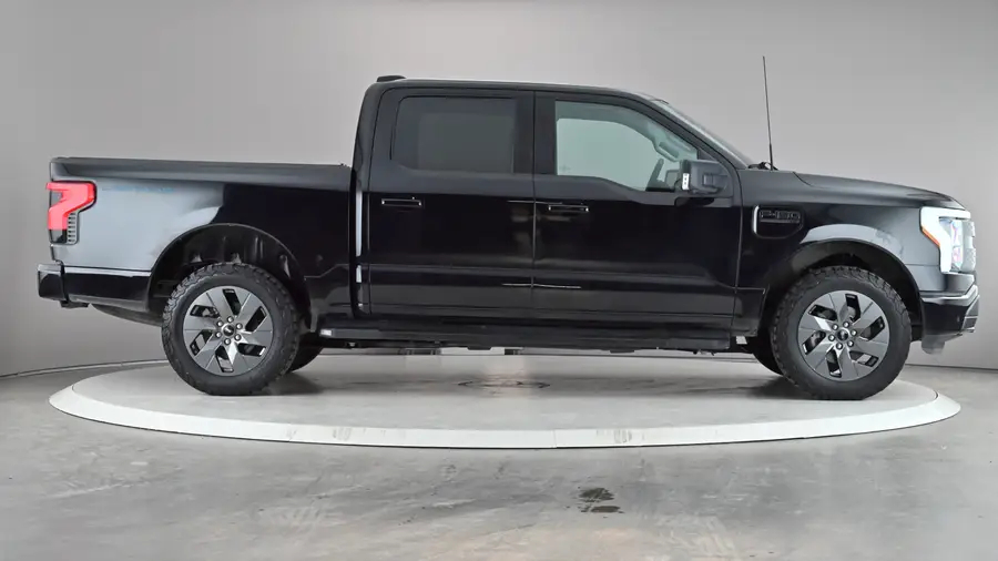 2023 Ford F-150 Lightning64297865655427121