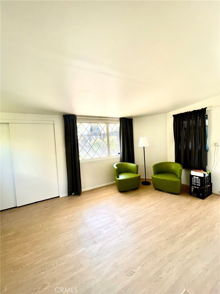 2122 Navarro Avenue Altadena CA, 9100163626473436419121