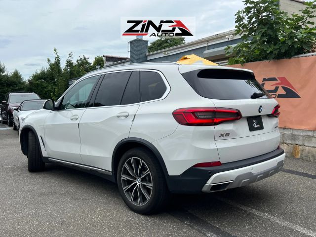 2019 BMW X563688977336961124