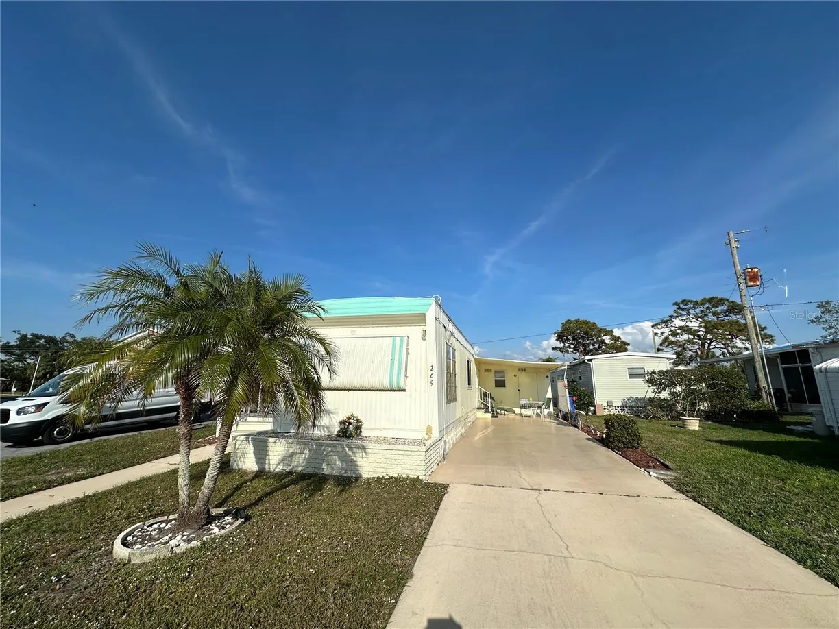 269 OUTER DRIVE