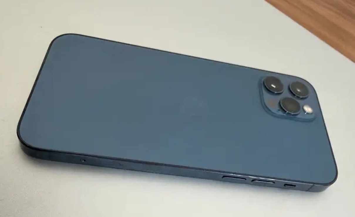 iPhone 12 Pro - 128 GB