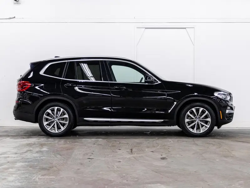 2018 BMW X364275641830913124