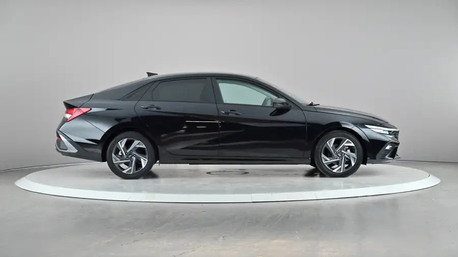 2024 Hyundai Elantra63525714730243124