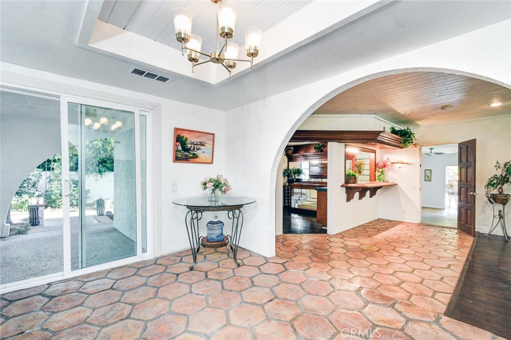19110 La Pradera Yorba Linda CA, 9288664100083660930121