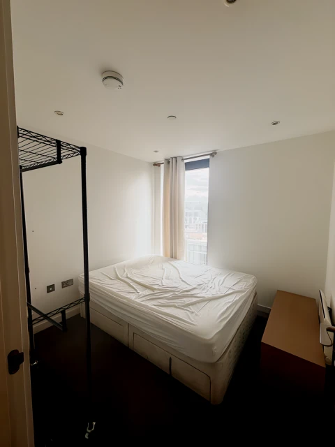 2 Bed 2 Bath St. Pauls Square 27656#, Sheffield