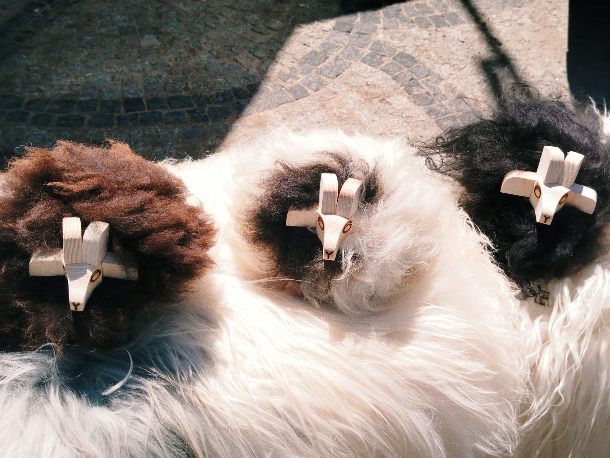 Handmade Natural Sheepskin Decorative Lambs For Sale565590963457904644