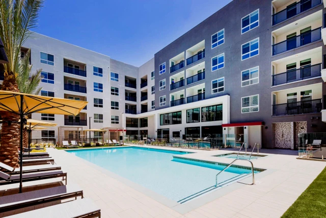 Edge Apartments63445698943875121