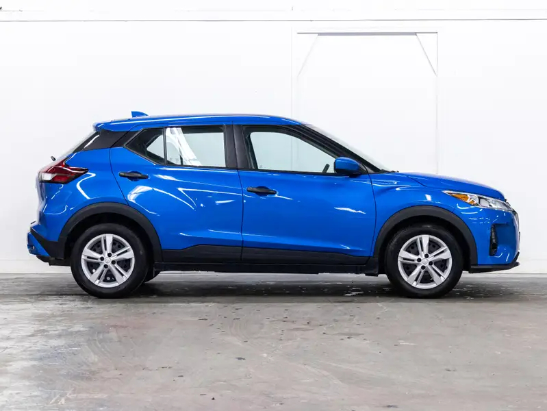 2023 Nissan Kicks