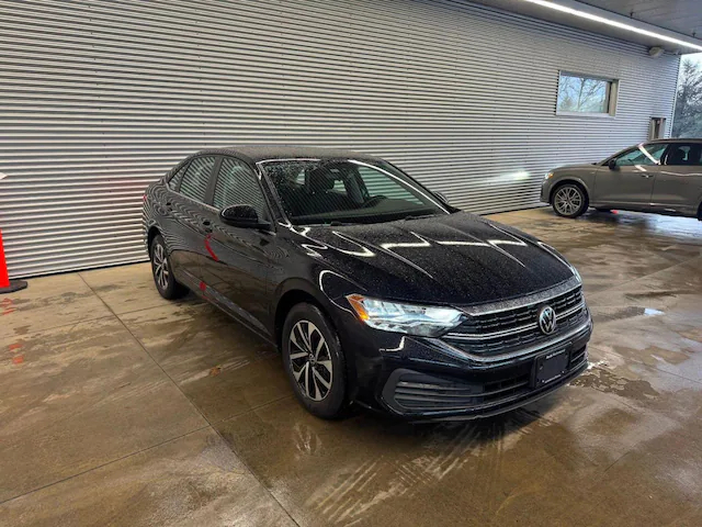 2023 Volkswagen Jetta Trendline 38,725 km