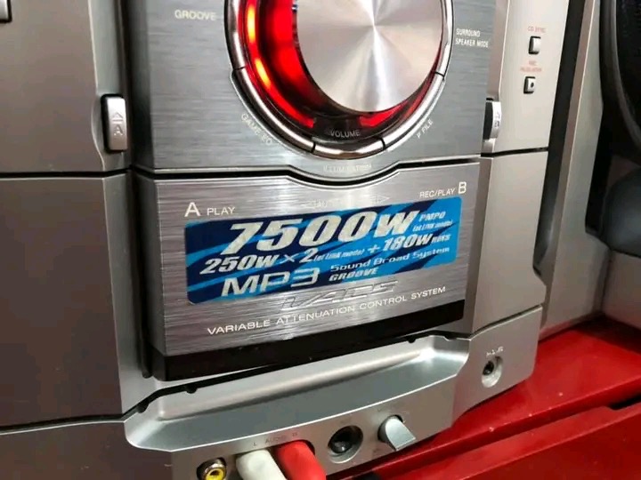 Sistema de componentes mini Hi-Fi Sony MHC-GN88D, 7500 W410035708442726403