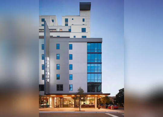 Skyloft, Austin Room in 4 Bedroom 2 Bathroom | Stubb's F64240903322114124