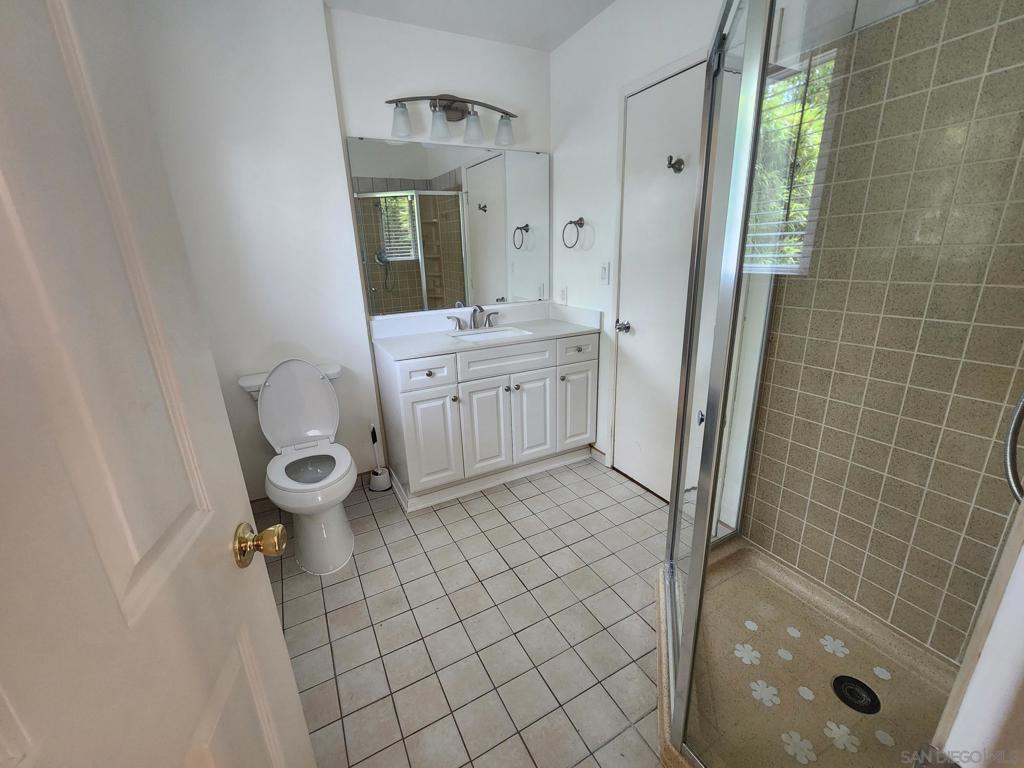 1972 Buena Creek Rd Vista CA, 9208463770261953411122