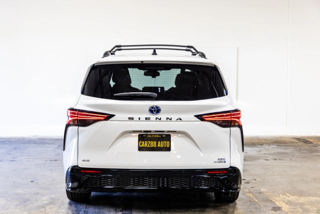 2024 TOYOTA SIENNA64024098324481122