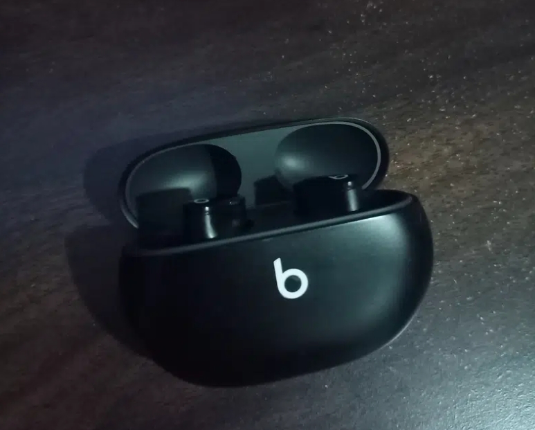 Beats studio buds65040210947971121