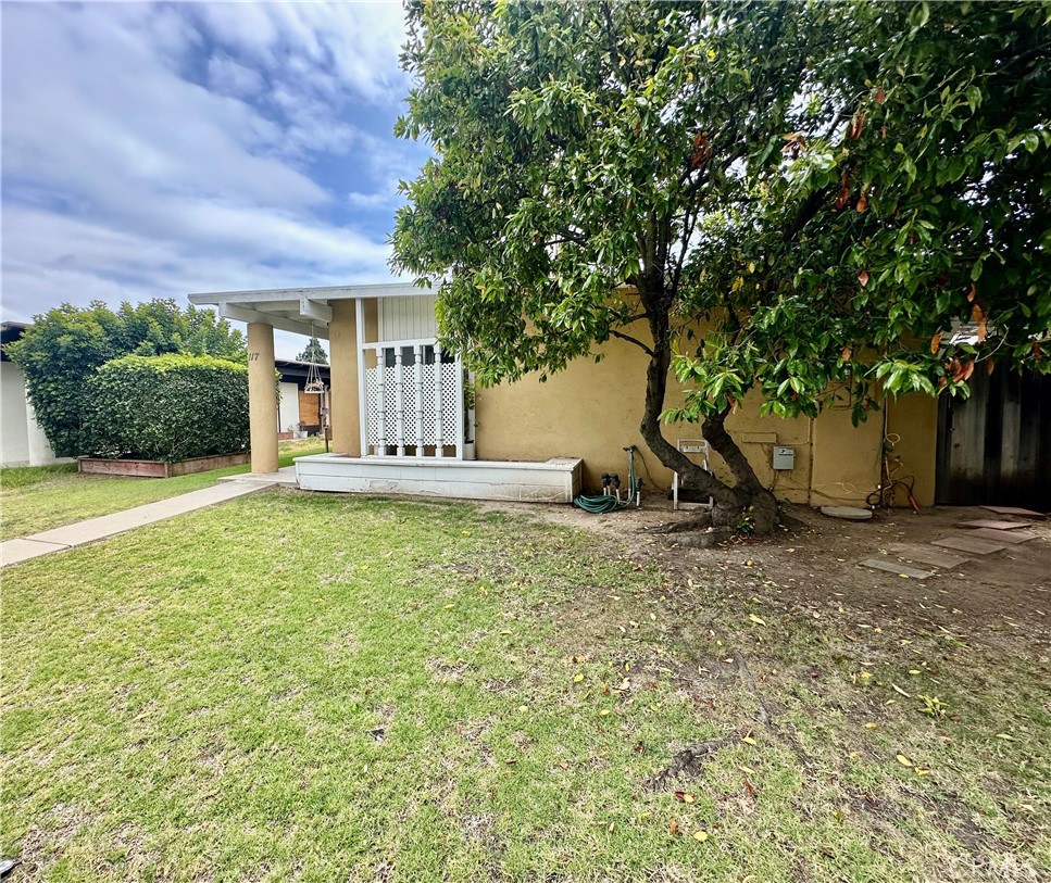 117 Clearbrook Lane Costa Mesa CA, 9262664140045626753121