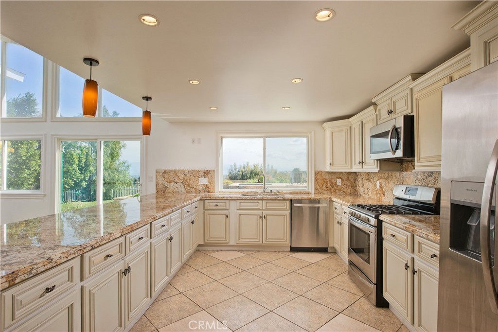 4028 Coldstream Terrace Tarzana CA, 9135663704481416449121
