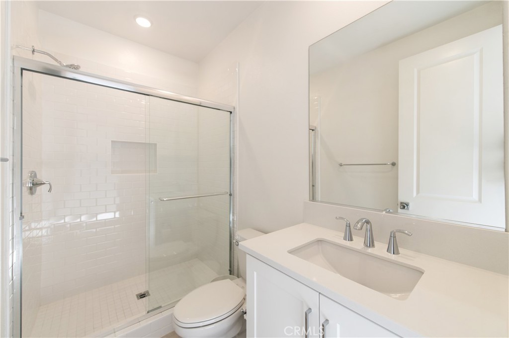 423 Flycatcher Irvine CA, 9261864098350162435121