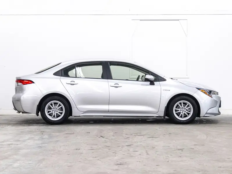 2020 Toyota Corolla Hybrid64984781747971122