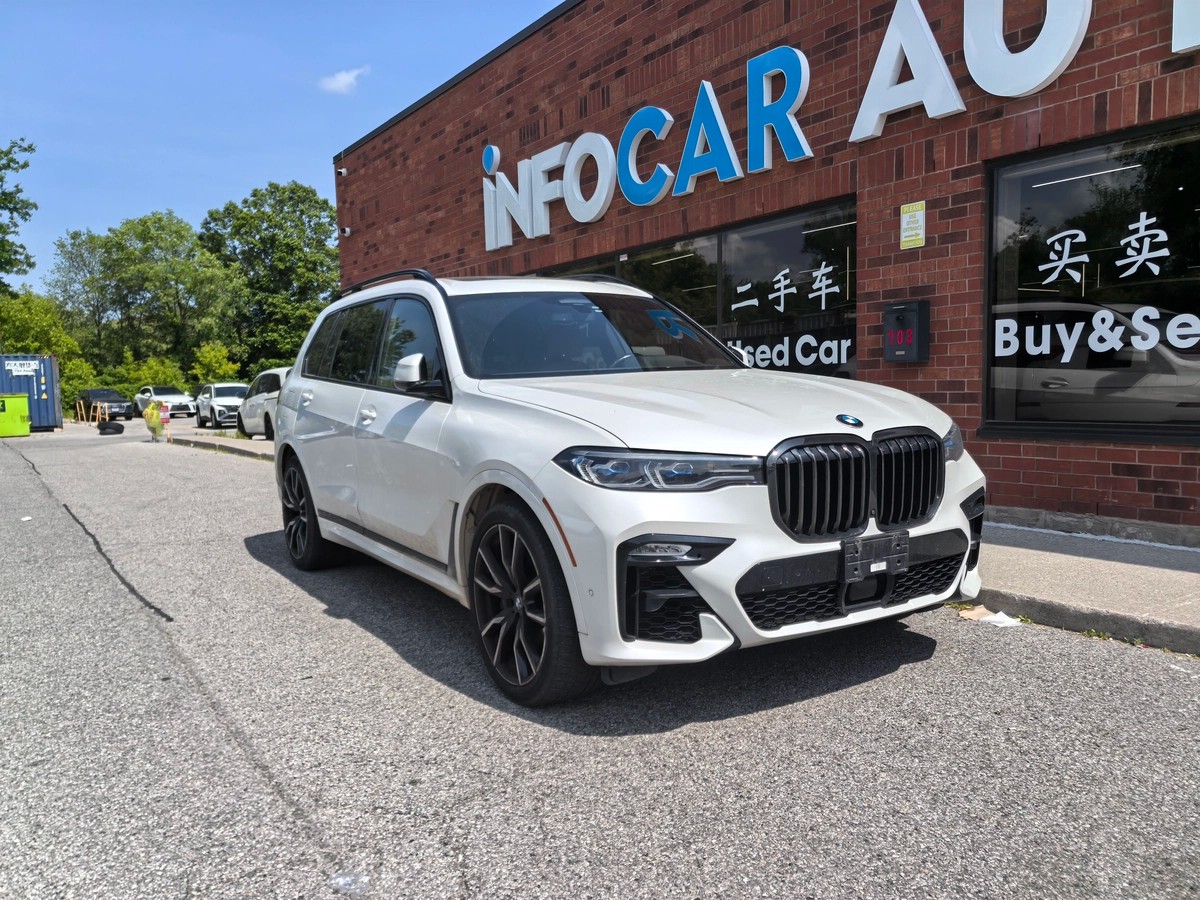 2022 BMW X7 xDrive40i