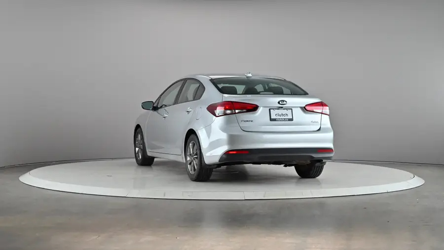2017 Kia Forte64024239543681124