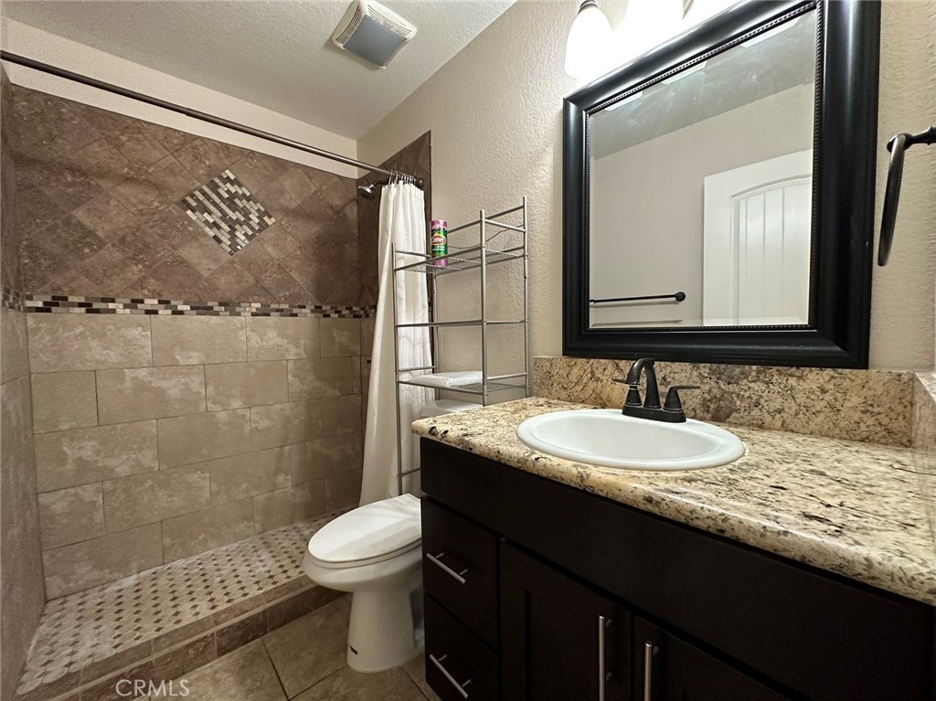 600 Pinecrest Ln Walnut CA, 9178963780069217539122