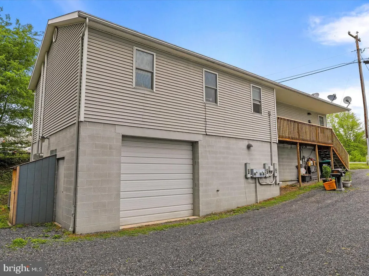 321 W Spring St WOODSTOCK, VA 22664