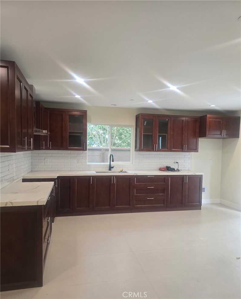 $3,100/mes 11613 Adenmoor A Downey CA, 9024164064575750531120