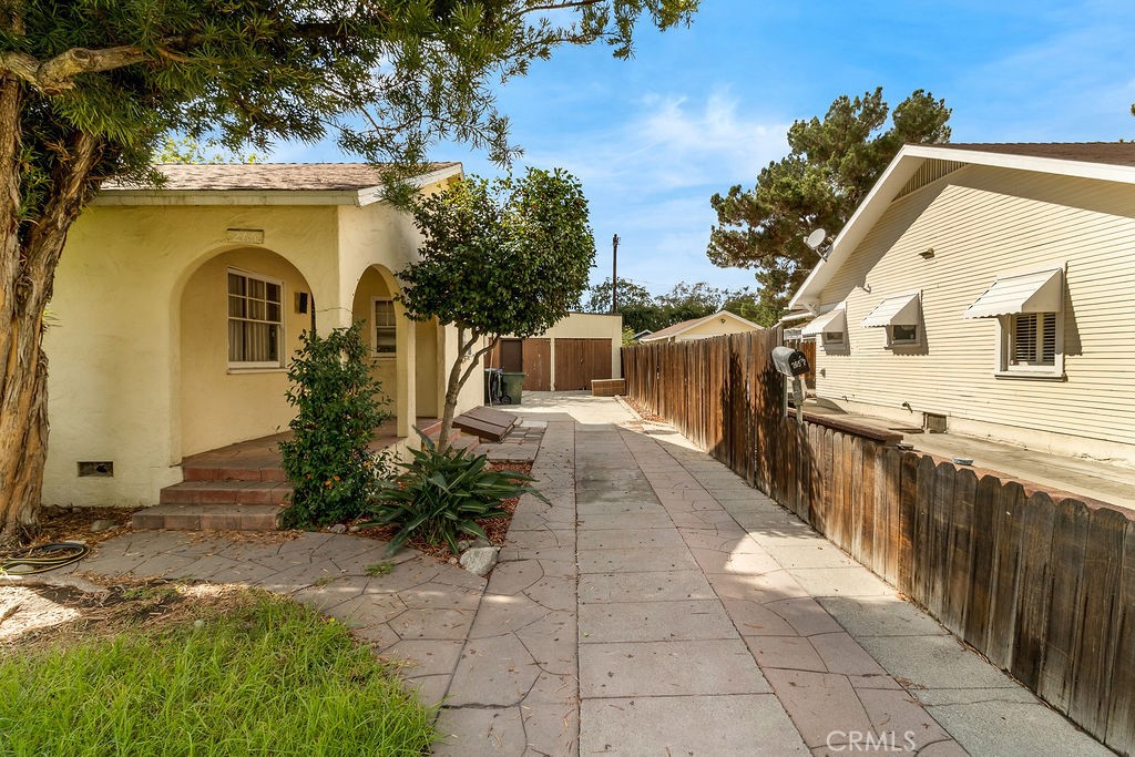 265 N 10th, Upland CA, 9178664097034786561122