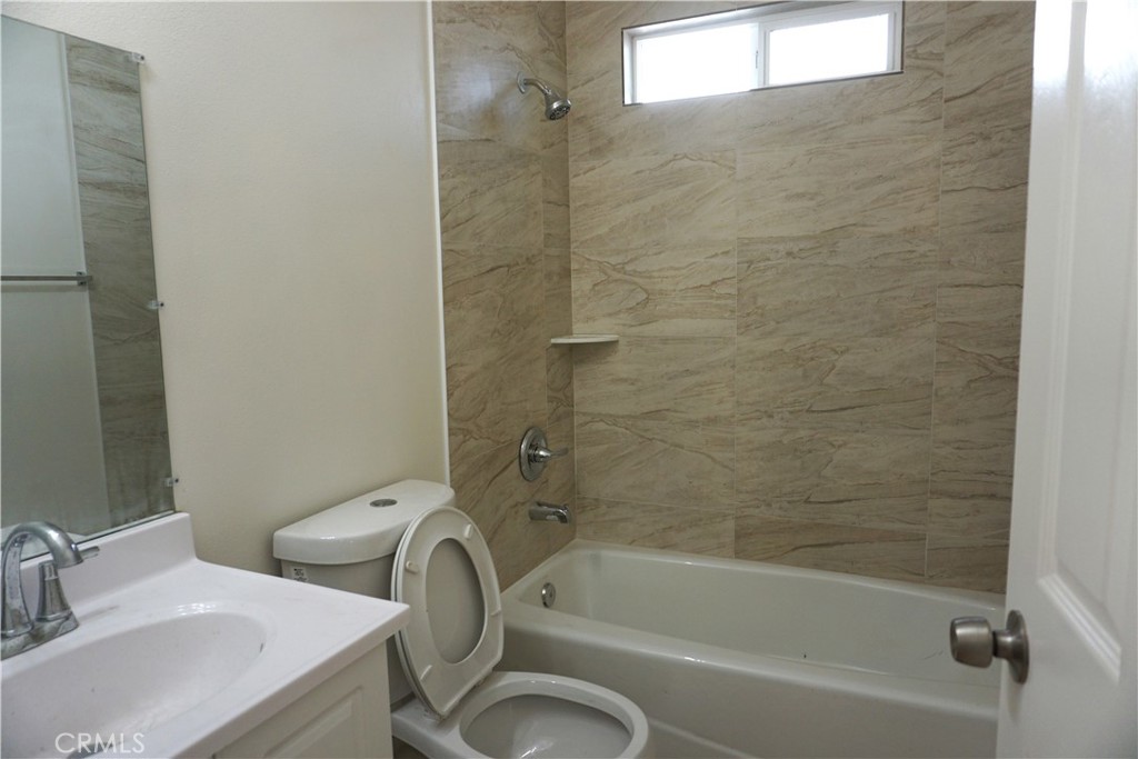 307 S Moore Avenue A Monterey Park CA, 9175464078957703427122