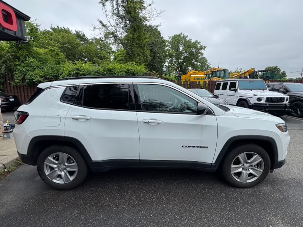 2022 Jeep Compass Latitude Usado SUV 4D63271731823491121