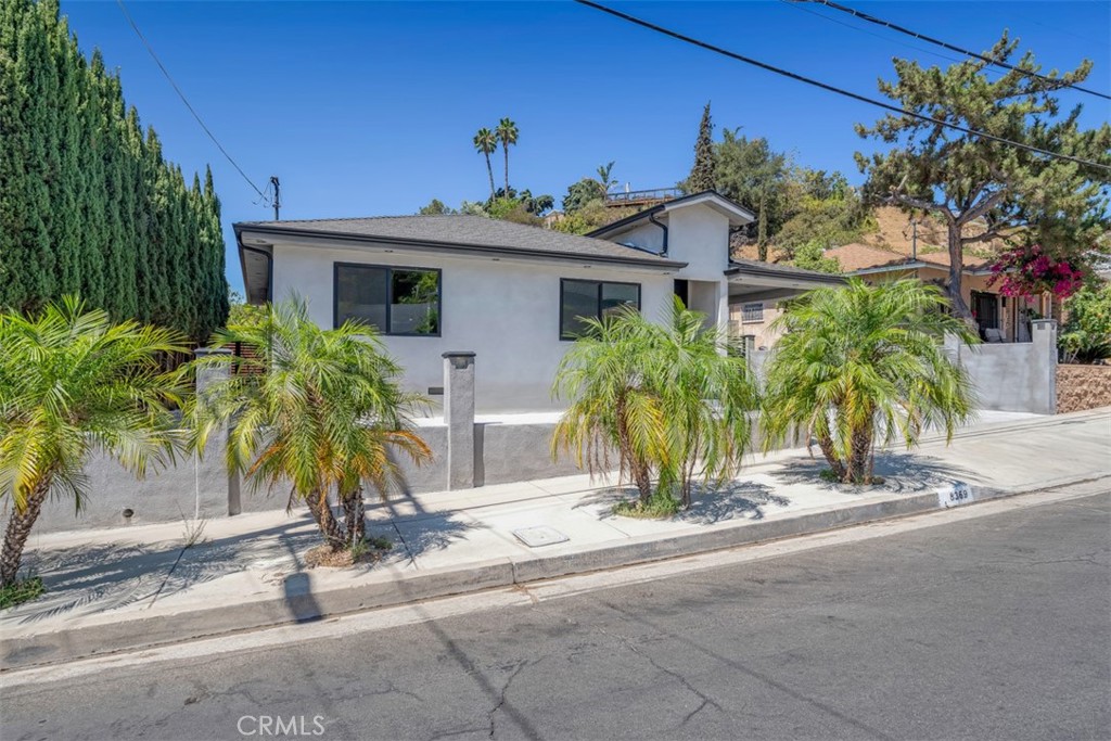 8369 Vine Valley Drive, Sun Valley CA, 9135263643451385091122