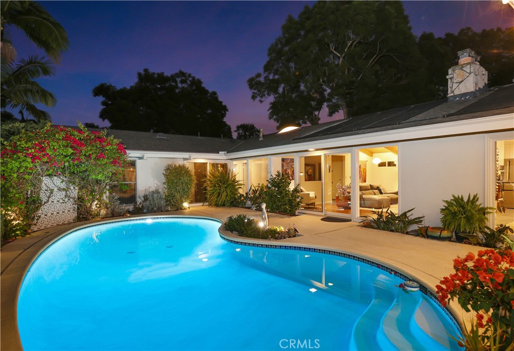 1155 W Park Lane, Santa Ana CA, 9270663680359893249122
