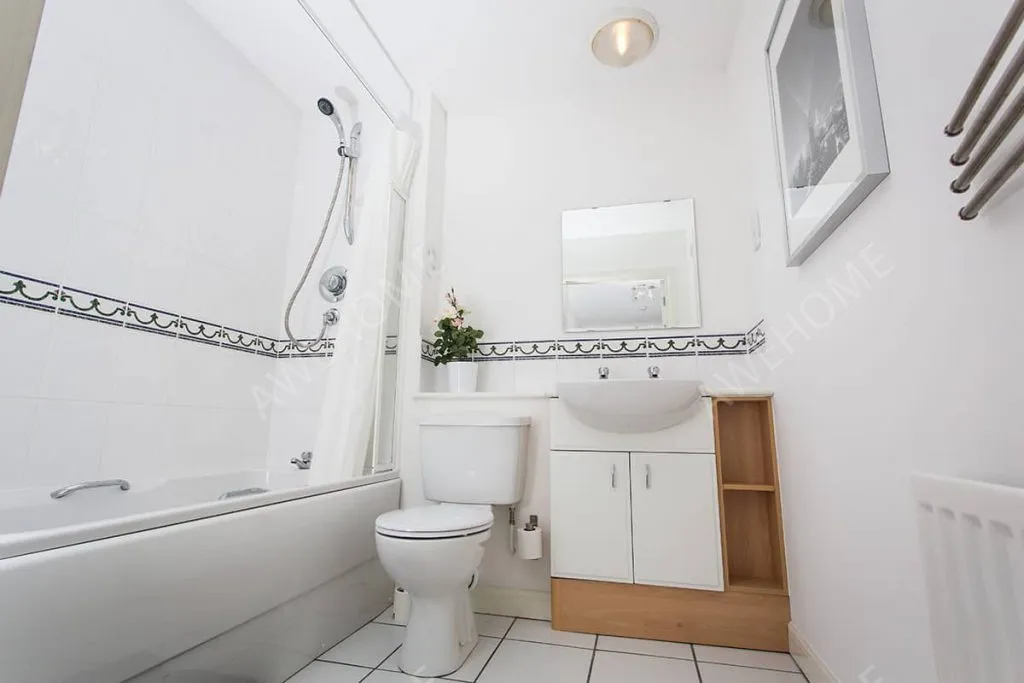 Trinity Court Aberdeen64166211704321123