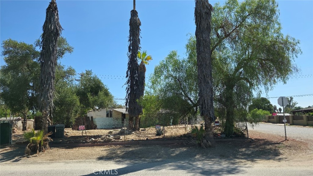 22738 La More, Perris CA, 9257063713327158531120