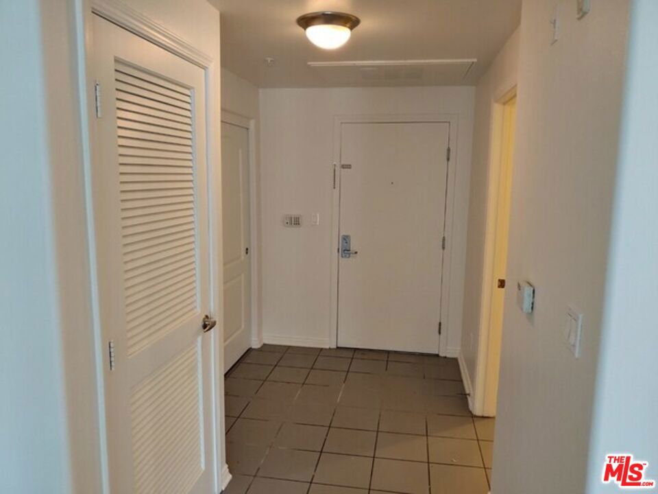 360 W Avenue 26 339 Los Ángeles CA, 9003164120171126401120