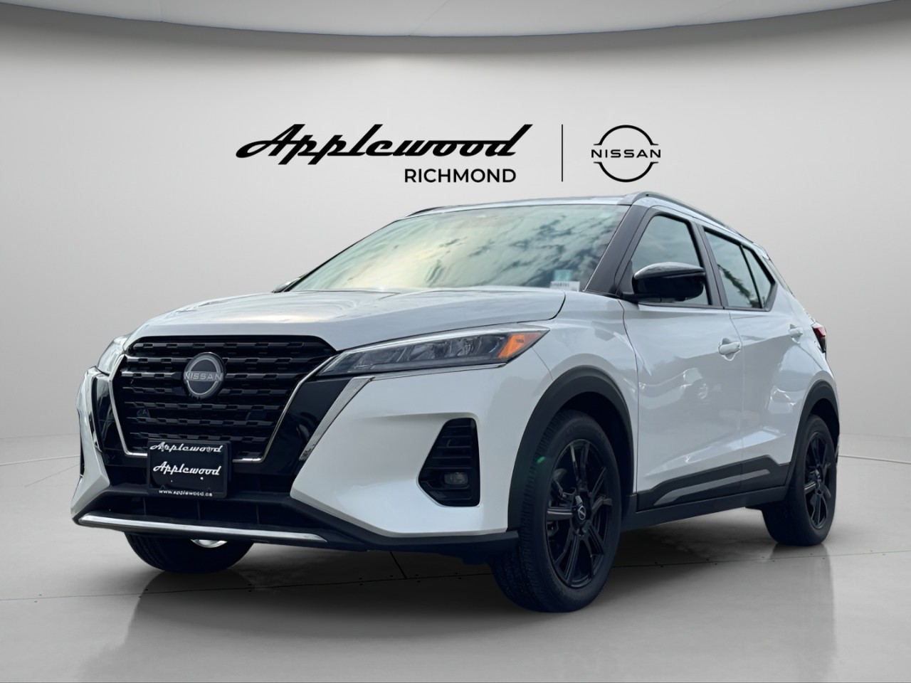 2024 Nissan® Kicks SR Premium • 8,814 kilometres