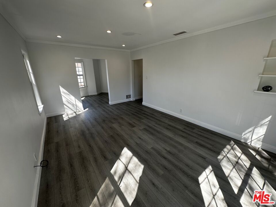 4219 Creed Avenue Los Angeles CA, 9000864118545648643120