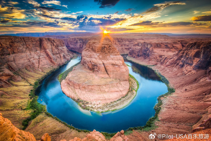 <6 Days> [Southeast Double Gorges] Western US Essence Tour: Los Angeles Airport Transfer & 1-Day Free Time + Las Vegas + Southeast Double Gorges + Lower Antelope Canyon + Horseshoe Bend + Lake Powell (Minimum 2 Travelers)