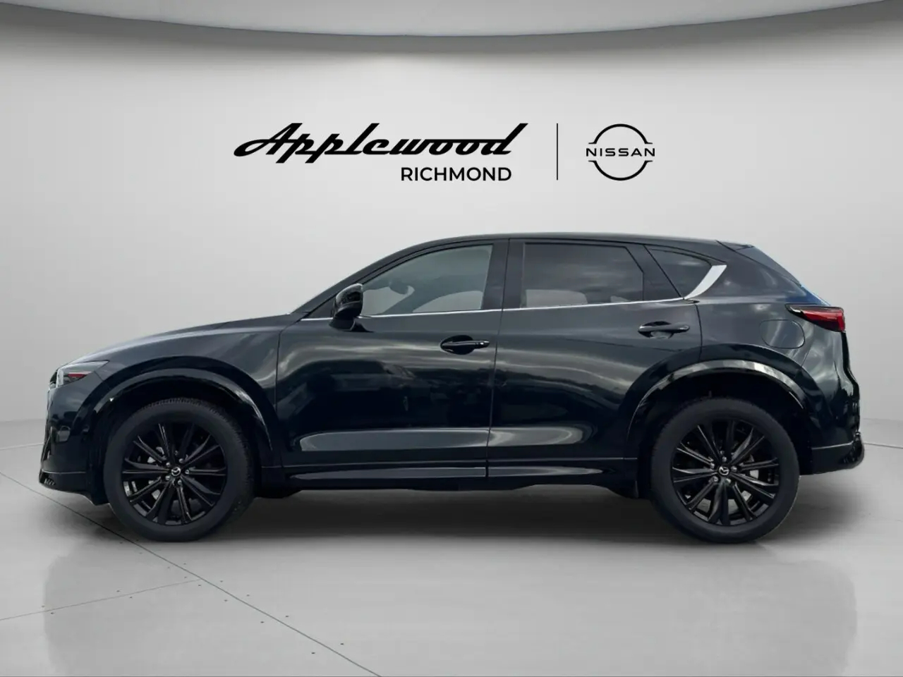2023 Mazda® CX-5 Sport Design AWD  •  25,256  kilometres64121857785475121