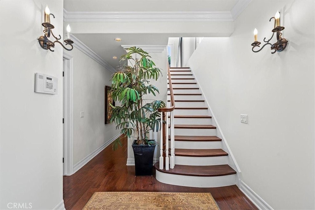 504 Avocado Avenue Corona Del Mar CA, 9262564123406513283123
