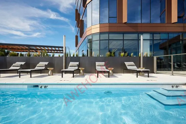 5252 Apartments 115763656338279427122