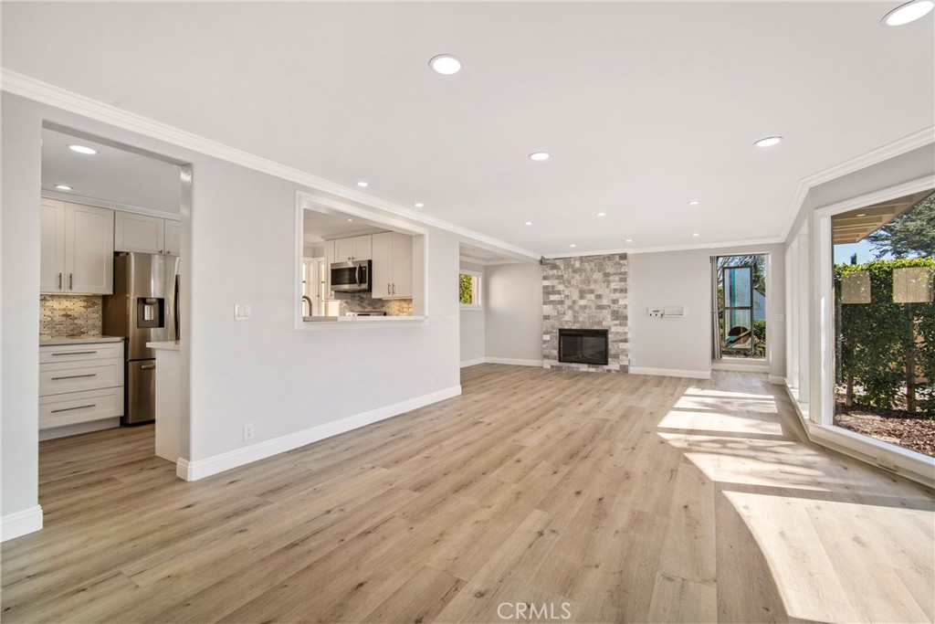 464 LOCUST Laguna Beach CA, 9265163711333206785122