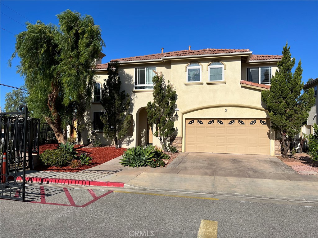 8501 Browns Creek Canoga Park CA, 9130464122404074498120