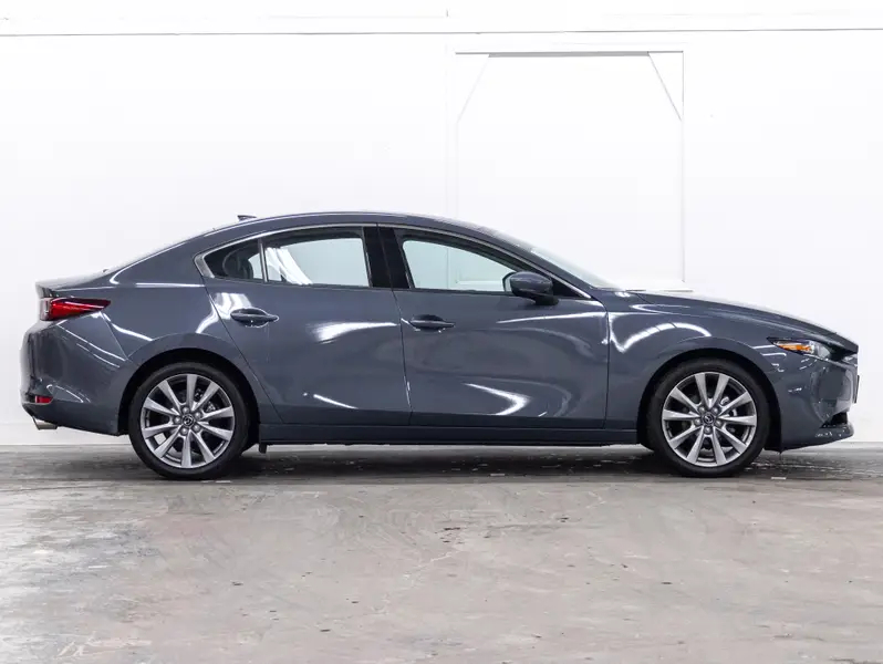 2025 Mazda Mazda364410767145731122