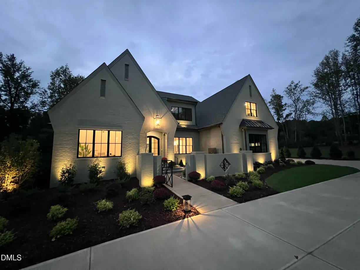 274 Westhampton