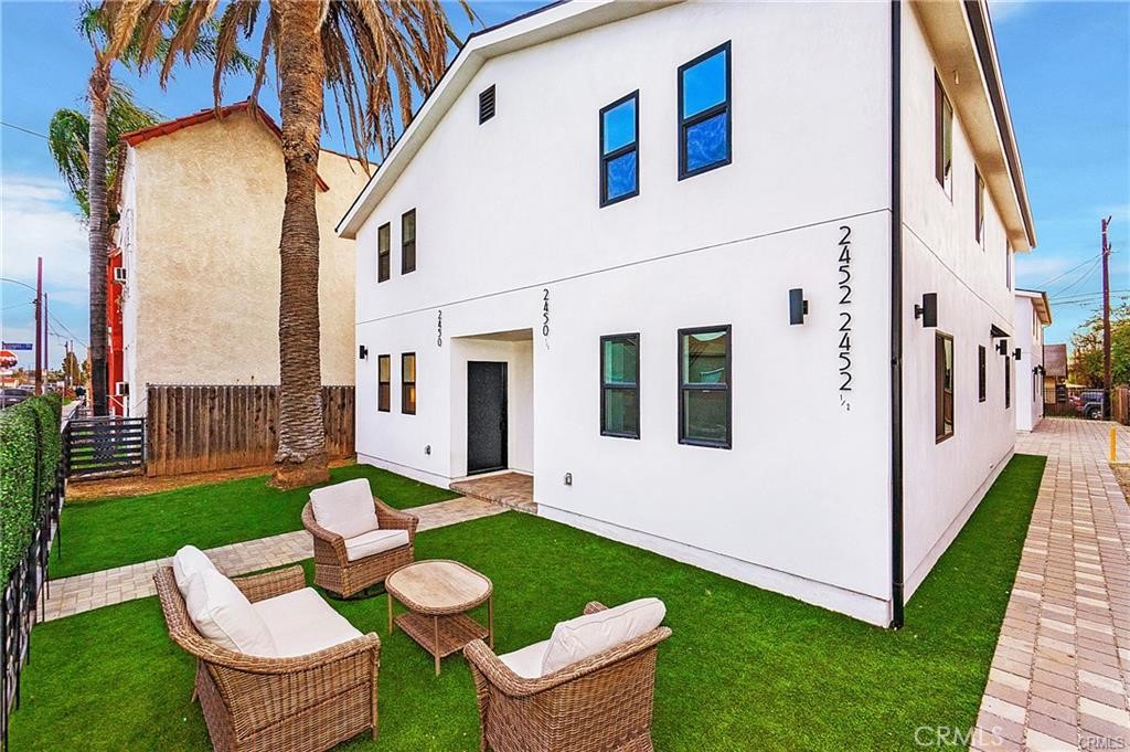 $3,950/month 2452 Boulder St Los Angeles CA, 9003364064880027394120